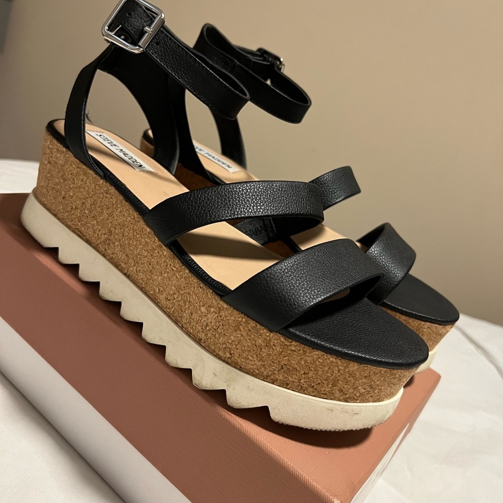 Steve Madden Platform Sandals